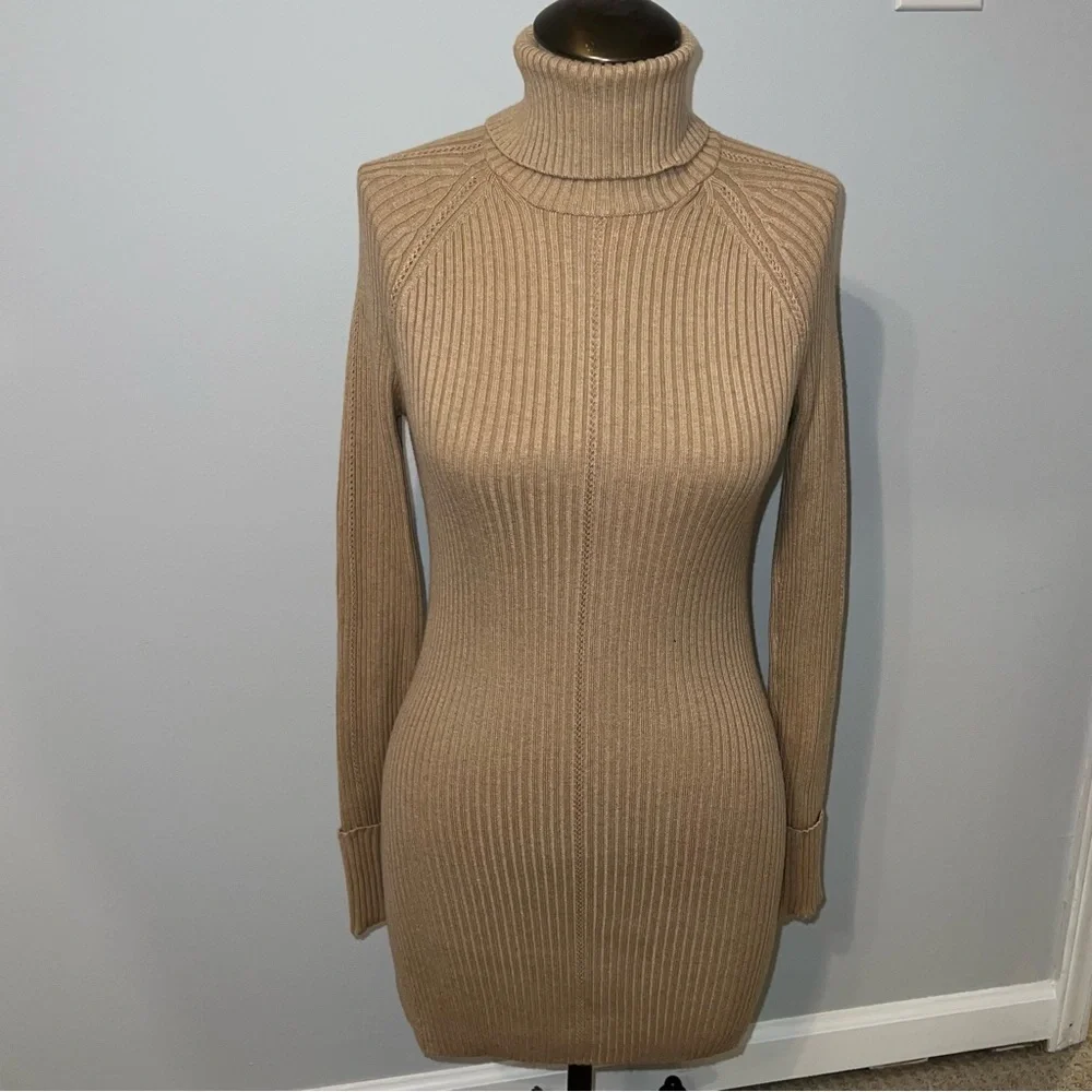 NWT White House Black Market WHBM Long Sleeve Turtleneck Pointelle Tunic XS